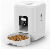 Black Muffy Pet Intelligent Automatic Feeder with Wi-Fi for easy remote feeding management.