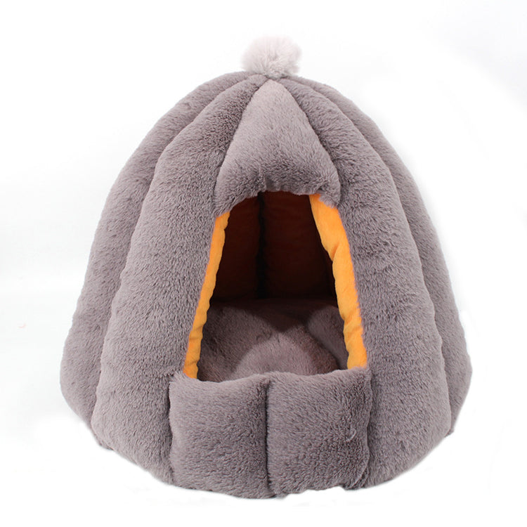 Pink enclosed warm cat litter box by Muffy designed for deep sleep comfort, featuring a cozy, private space for cats.