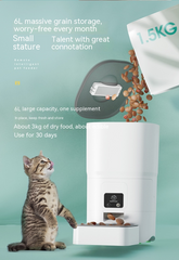 White 6L automatic pet feeder by Muffy with digital timer and portion control for easy pet meal management.